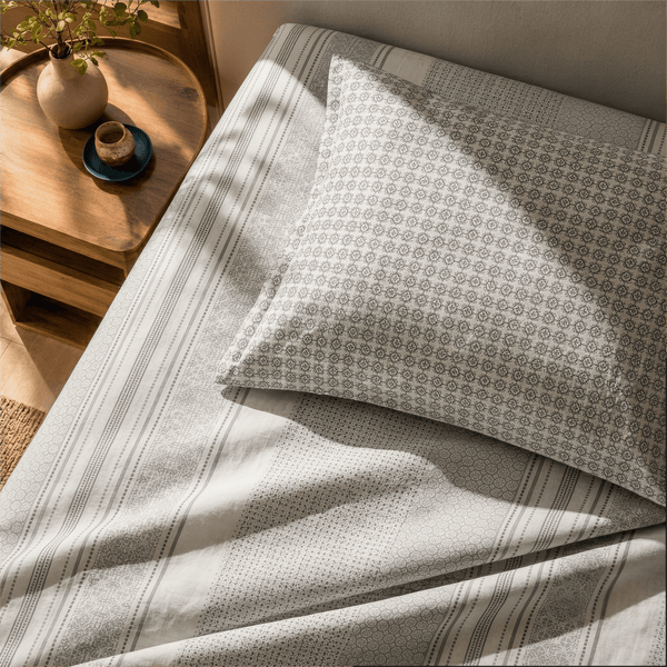 3 Piece Printed Bed Sheet – Soft Trellis