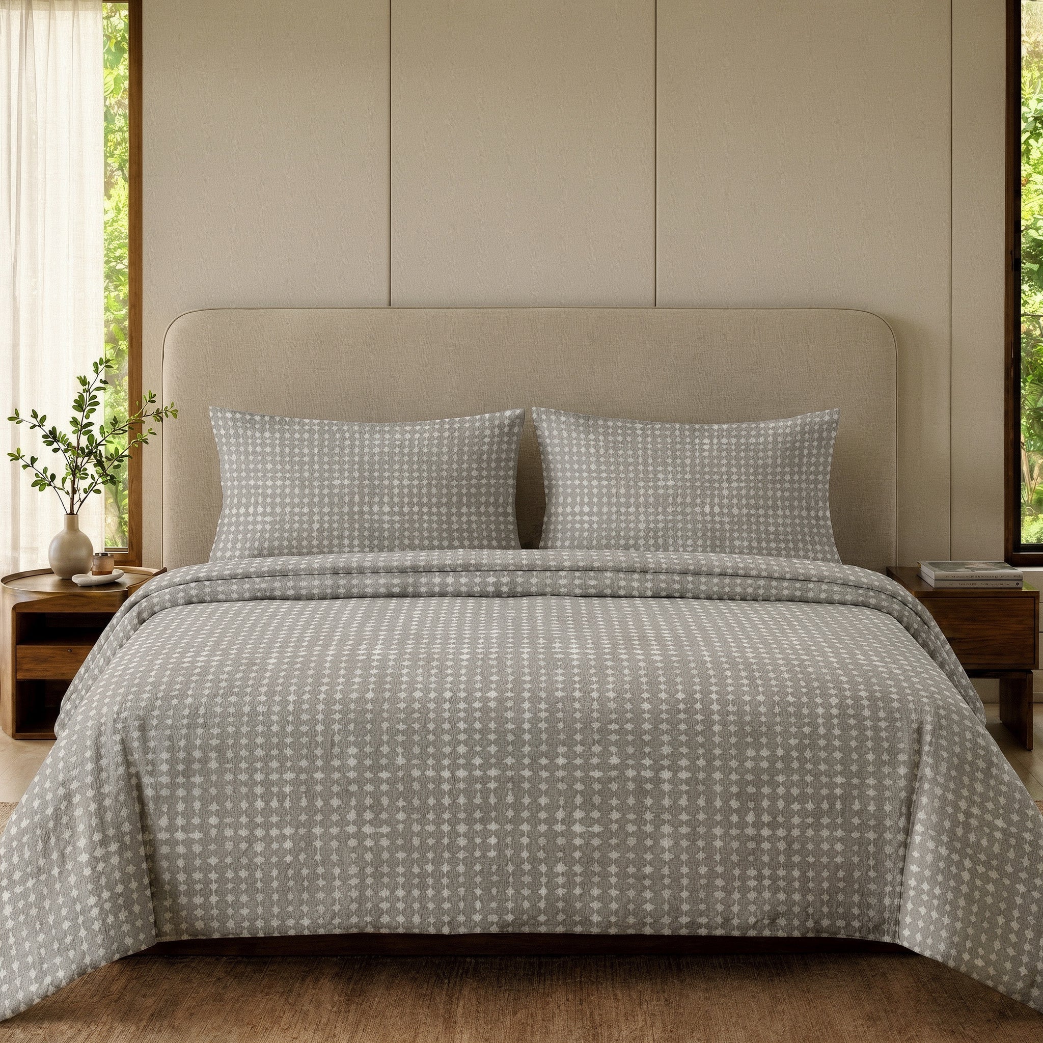 3 Piece Printed Bed Sheet – Taupe Dots